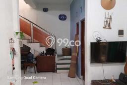 Jual Rumah Bagus Siap Huni LB 100m2 di Cinere, Depok Jual Rumah Bagus Siap Huni LB 100m2 di Cinere, Depok