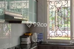 Jual Rumah Luas Megah Dengan View Cantik di Intercon, Jakarta Barat Jual Rumah Luas Megah Dengan View Cantik di Intercon, Jakarta Barat