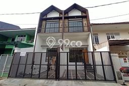 Dijual Hunian Rumah Terawat 3 Kamar di Rawamangun, Jakarta Timur Dijual Hunian Rumah Terawat 3 Kamar di Rawamangun, Jakarta Timur