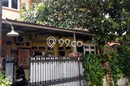 Jual Rumah Bagus Siap Huni LB 400m2 di Kembangan, Jakarta Barat Jual Rumah Bagus Siap Huni LB 400m2 di Kembangan, Jakarta Barat