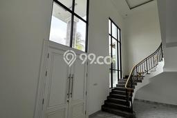 Jual Rumah Luas Elegan Dengan View Cantik di Bintaro, Jakarta Selatan Jual Rumah Luas Elegan Dengan View Cantik di Bintaro, Jakarta Selatan