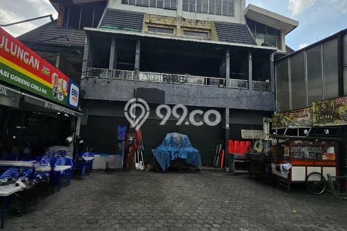 Ruko untuk Disewa di Pusat Jakarta Selatan Luas Bangunan 800m2 Ruko untuk Disewa di Pusat Jakarta Selatan Luas Bangunan 800m2
