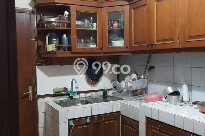 Siap Huni Rumah Mewah 5 Kamar di Kebayoran Lama Dekat ke Mana Saja Siap Huni Rumah Mewah 5 Kamar di Kebayoran Lama Dekat ke Mana Saja