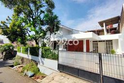 Best Deal Hunian Premium Ideal dan Luas di Kebayoran Lama, Jakarta Selatan Best Deal Hunian Premium Ideal dan Luas di Kebayoran Lama, Jakarta Selatan