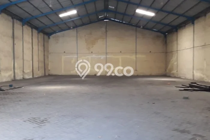 Gudang Disewakan Kawasan Asemrowo, Luas 840m2m², Area Strategis, Siap Bisnis Gudang Disewakan Kawasan Asemrowo, Luas 840m2m², Area Strategis, Siap Bisnis