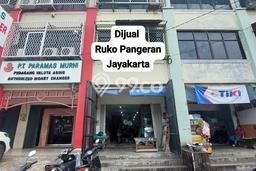 Ruko Dijual di Prime Area Jakarta Pusat Luas 240m2 Ruko Dijual di Prime Area Jakarta Pusat Luas 240m2