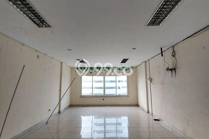 Unit Komersial Disewakan di Jakarta Utara Area Strategis Harga Kompetitif Unit Komersial Disewakan di Jakarta Utara Area Strategis Harga Kompetitif
