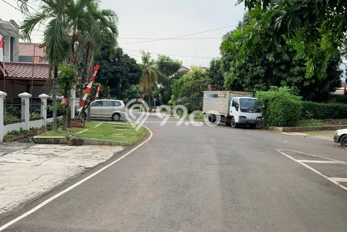 Rumah Elit Modern Tanpa Renovasi di Petukangan Jakarta Selatan Rumah Elit Modern Tanpa Renovasi di Petukangan Jakarta Selatan