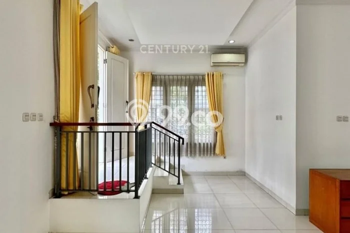 Rumah Luxury Modern Siap Huni di Lebak Bulus Jakarta Selatan Rumah Luxury Modern Siap Huni di Lebak Bulus Jakarta Selatan