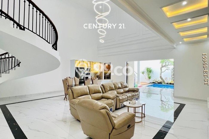 Dijual Rumah Mewah Megah Dengan View Cantik di Pondok Indah, Jakarta Selatan Dijual Rumah Mewah Megah Dengan View Cantik di Pondok Indah, Jakarta Selatan
