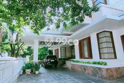 For Sale! Luxury House LT 938m2 Desain Modern di Pondok Indah For Sale! Luxury House LT 938m2 Desain Modern di Pondok Indah