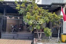 For Sale Rumah 2 Kamar Lokasi Ideal Bagus dan Strategis di Sukolilo For Sale Rumah 2 Kamar Lokasi Ideal Bagus dan Strategis di Sukolilo