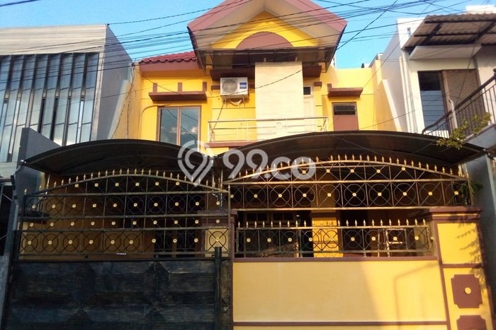 Rumah Minimalis 4 KT di Mulyosari Surabaya Rumah Minimalis 4 KT di Mulyosari Surabaya