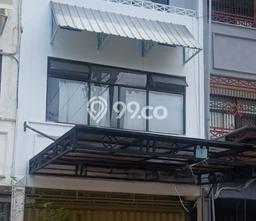 Unit Ruko Dijual di Surabaya LT 67m2 & LB 202m2 Unit Ruko Dijual di Surabaya LT 67m2 & LB 202m2