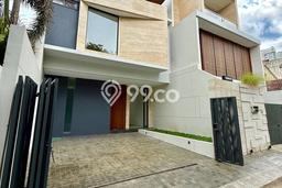Jual Rumah Mewah Elegan Dengan View Eksklusif di Kemang, Jakarta Selatan Jual Rumah Mewah Elegan Dengan View Eksklusif di Kemang, Jakarta Selatan