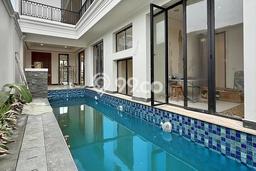 Jual Rumah Mewah Megah Dengan View Eksklusif di Cipete, Jakarta Selatan Jual Rumah Mewah Megah Dengan View Eksklusif di Cipete, Jakarta Selatan