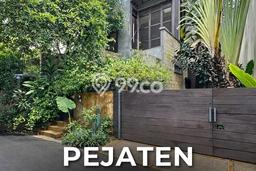 Dijual Rumah Mewah Elegan Dengan View Cantik di Pejaten, Jakarta Selatan Dijual Rumah Mewah Elegan Dengan View Cantik di Pejaten, Jakarta Selatan