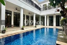 Hunian Strategis Dikontrakkan 5 Kamar di Kebayoran Baru Boleh Nego Hunian Strategis Dikontrakkan 5 Kamar di Kebayoran Baru Boleh Nego