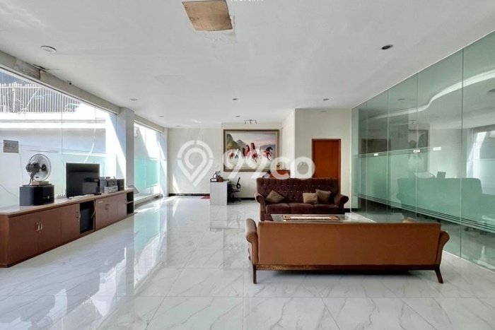Kantor Usaha Dijual di Kebayoran Baru Jakarta Selatan LT 778m2 & LB 1800m2 Kantor Usaha Dijual di Kebayoran Baru Jakarta Selatan LT 778m2 & LB 1800m2