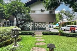 Unit Komersial Dijual di Kebayoran Baru Jakarta Selatan 500m2 Unit Komersial Dijual di Kebayoran Baru Jakarta Selatan 500m2
