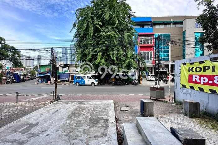 Dijual Ruko Kawasan Premium Kawasan Bendungan Hilir, Luas 250m², Jalan Raya Dijual Ruko Kawasan Premium Kawasan Bendungan Hilir, Luas 250m², Jalan Raya