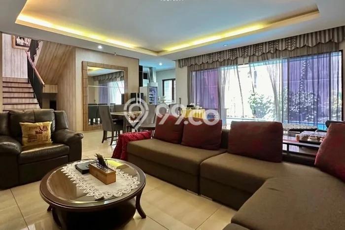 Rumah Elit LB 500m2 Siap Huni Desain Elegan di Pondok Indah, Jakarta Selatan Rumah Elit LB 500m2 Siap Huni Desain Elegan di Pondok Indah, Jakarta Selatan