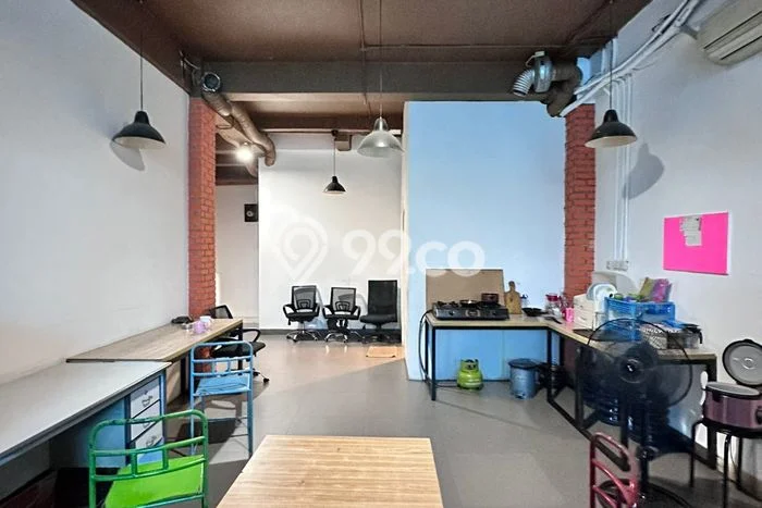 Dijual Ruko Kawasan Premium Kawasan Bendungan Hilir, Luas 250m², Jalan Raya Dijual Ruko Kawasan Premium Kawasan Bendungan Hilir, Luas 250m², Jalan Raya