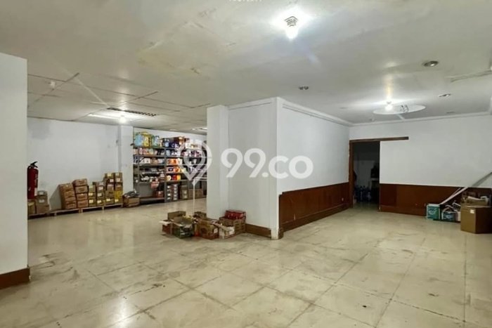 Jual Ruko Kawasan Kebayoran Baru, Luas 450m2m², Area Bisnis Jual Ruko Kawasan Kebayoran Baru, Luas 450m2m², Area Bisnis