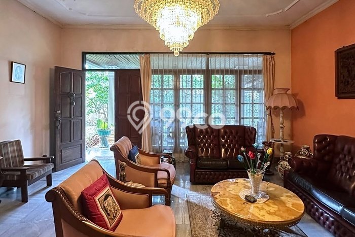 Rumah Murah LT 862m2 di Kemang Akses Mudah Rumah Murah LT 862m2 di Kemang Akses Mudah