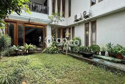 Ready to Use! Premium House LT 394m2 Desain Modern di Pondok Indah Ready to Use! Premium House LT 394m2 Desain Modern di Pondok Indah