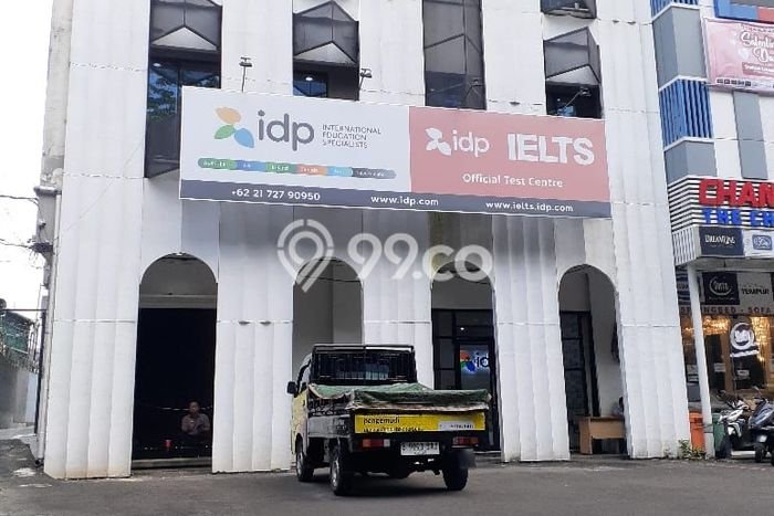 Kantor Dijual di Kebayoran Lama LT 570m2, LB 1250m2 untuk Investasi Kantor Dijual di Kebayoran Lama LT 570m2, LB 1250m2 untuk Investasi