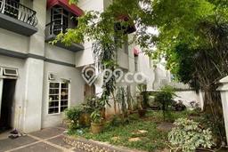 PROMO SPESIAL! Dijual Rumah Berkualitas di Senopati, Jakarta Selatan, Luas Tanah 330m² Luas Bangunan 400m² PROMO SPESIAL! Dijual Rumah Berkualitas di Senopati, Jakarta Selatan, Luas Tanah 330m² Luas Bangunan 400m²