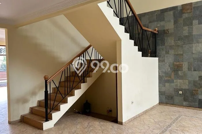 Jual Rumah Mewah Elegan Dengan View Cantik di Senayan, Jakarta Selatan Jual Rumah Mewah Elegan Dengan View Cantik di Senayan, Jakarta Selatan