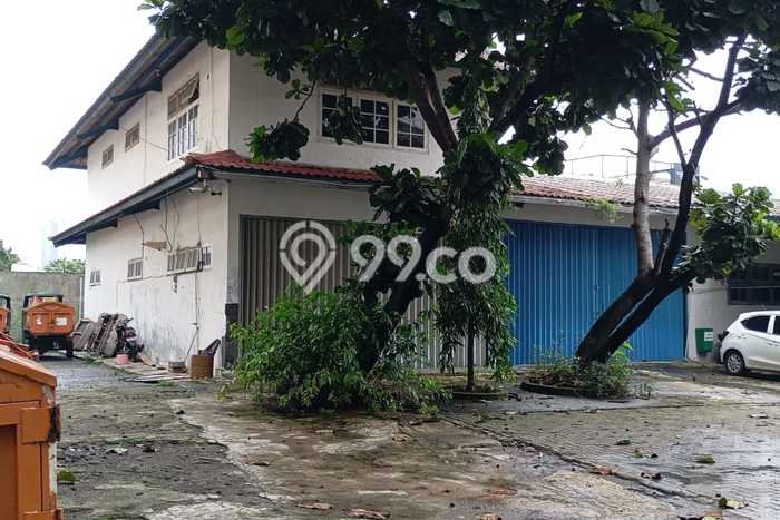 Kavling Tanah Dijual di Kebayoran Lama, Jakarta Selatan, Luas 1805m2 Area Strategis Kavling Tanah Dijual di Kebayoran Lama, Jakarta Selatan, Luas 1805m2 Area Strategis