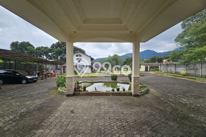 PELUANG INVESTASI! Vila di Cisarua, Area 2067m2m², Hasil Menjanjikan PELUANG INVESTASI! Vila di Cisarua, Area 2067m2m², Hasil Menjanjikan