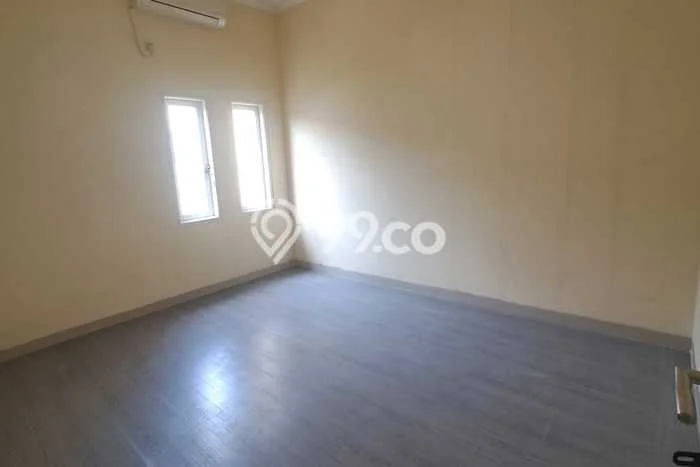 Jual Rumah Minimalis Bagus Punya 3 KT di Jagakarsa Jakarta Selatan SHM Jual Rumah Minimalis Bagus Punya 3 KT di Jagakarsa Jakarta Selatan SHM