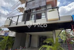 For Sale! Premium House LT 75m2 Desain Modern di Senopati For Sale! Premium House LT 75m2 Desain Modern di Senopati