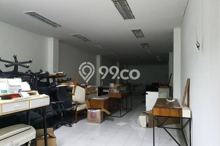 FOR RENT! Ruko di Radio Dalam Cocok untuk Bisnis 400m2 FOR RENT! Ruko di Radio Dalam Cocok untuk Bisnis 400m2