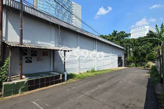 Gudang untuk Disewa di Pusat Jakarta Selatan Luas Bangunan 400m2 Gudang untuk Disewa di Pusat Jakarta Selatan Luas Bangunan 400m2