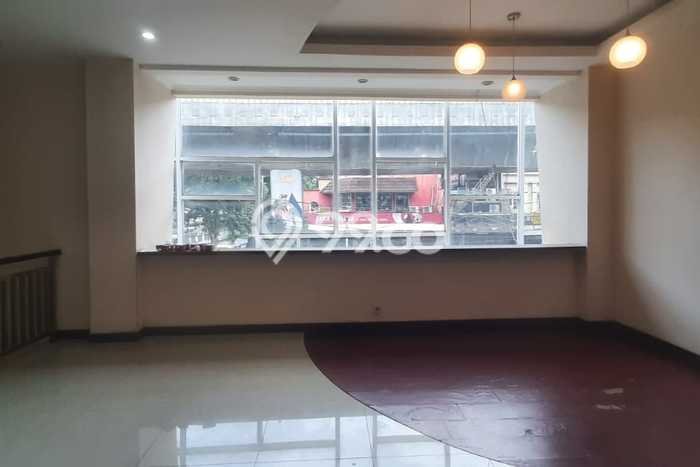Kantor Bagus Dijual LB 420m2 Lokasi Strategis Jakarta Selatan Area Cocok untuk Bisnis Kantor Bagus Dijual LB 420m2 Lokasi Strategis Jakarta Selatan Area Cocok untuk Bisnis