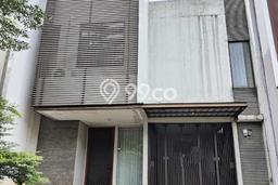 Rumah Elit LB 198m2 Siap Pakai Desain Elegan di BSD The Green, Tangerang Rumah Elit LB 198m2 Siap Pakai Desain Elegan di BSD The Green, Tangerang