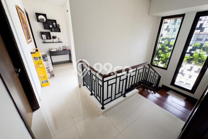 Rumah Luxury Modern Siap Huni di BSD Green Wich Tangerang Rumah Luxury Modern Siap Huni di BSD Green Wich Tangerang