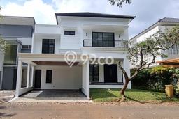 Rumah Elit Modern Tanpa Renovasi di BSD The Icon Tangerang Rumah Elit Modern Tanpa Renovasi di BSD The Icon Tangerang