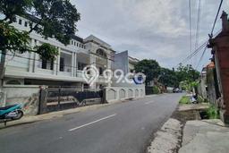 Rumah Eksklusif Siap Huni LT 600m2 di Denpasar Utara, Denpasar Rumah Eksklusif Siap Huni LT 600m2 di Denpasar Utara, Denpasar