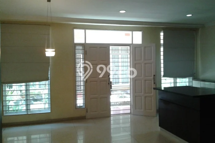 Rumah Elit Modern Siap Huni di Pluit Jakarta Utara Rumah Elit Modern Siap Huni di Pluit Jakarta Utara