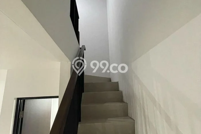 Disewakan! Rumah 3 Kamar Tidur &
2 Kamar Mandi di Semanan, Jakarta Barat Disewakan! Rumah 3 Kamar Tidur &
2 Kamar Mandi di Semanan, Jakarta Barat