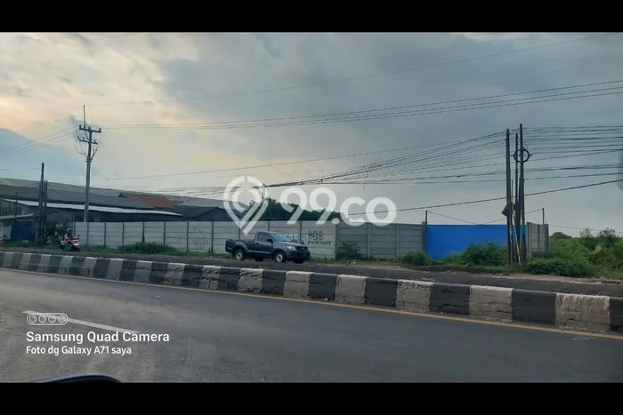 Tanah Disewakan Lokasi Cirebon Seluas 50000m2 Strategis dan Aman Tanah Disewakan Lokasi Cirebon Seluas 50000m2 Strategis dan Aman