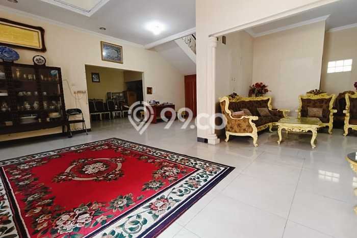 Sewa Rumah Strategis di Setiabudi LT 1460m2 / LB 700m2 Siap Huni Sewa Rumah Strategis di Setiabudi LT 1460m2 / LB 700m2 Siap Huni