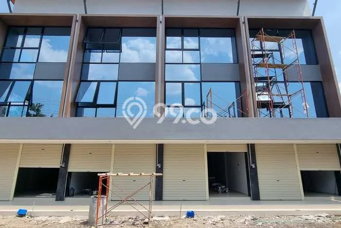 LOKASI PREMIUM! Ruko Kawasan Baki, Luas 247m², Mainroad, Kawasan Bisnis LOKASI PREMIUM! Ruko Kawasan Baki, Luas 247m², Mainroad, Kawasan Bisnis