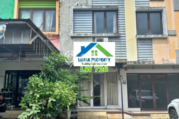 Disewakan Ruko di Kawasan Ramai Legenda Wisata Luas 100m2 Disewakan Ruko di Kawasan Ramai Legenda Wisata Luas 100m2